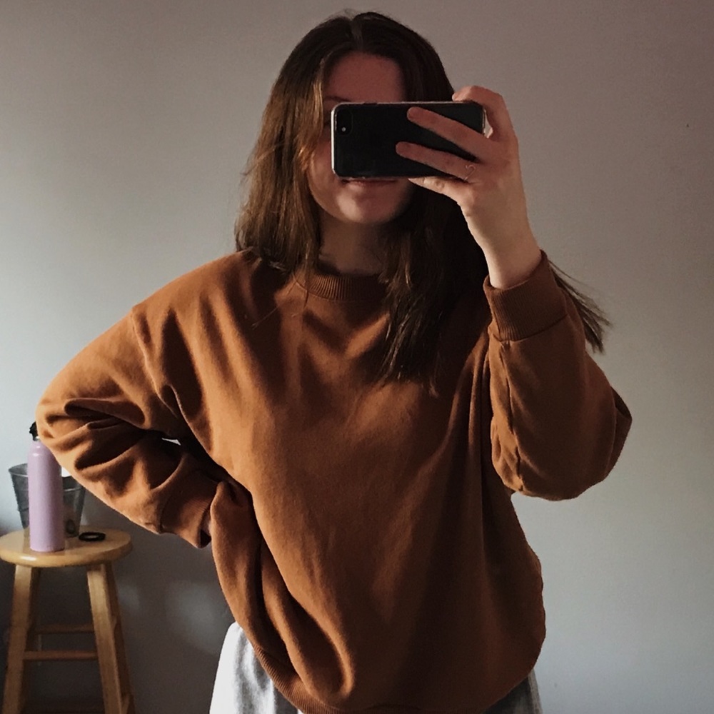 american eagle crewneck